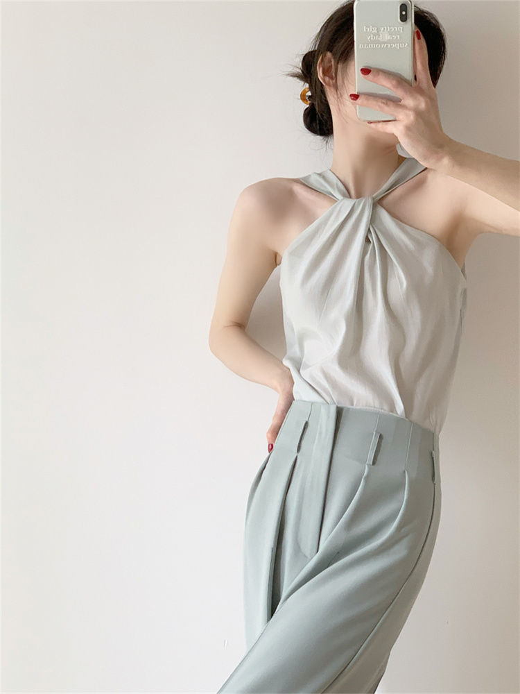 Áo kiểu thiết kế đắp chéo ngực gợi cảm