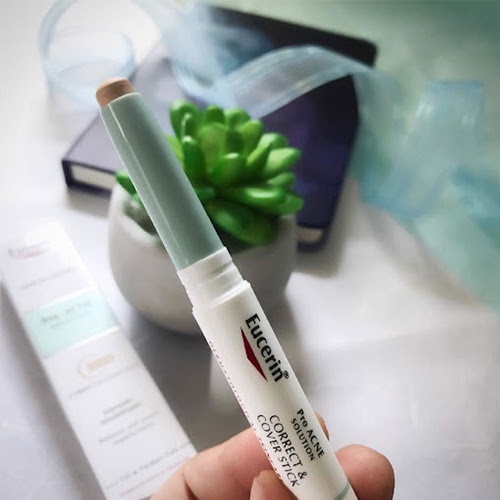 Kem Che Khuyết Điểm Giảm Mụn Và Vết Thâm Eucerin ProAcne CC Stick 2g