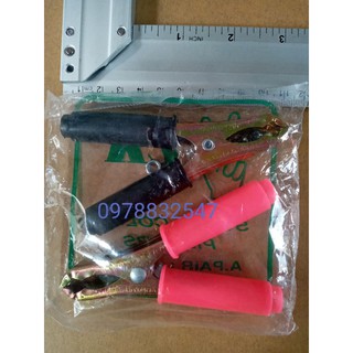 Kìm kẹp bình ắc quy 2 chiếc như hình