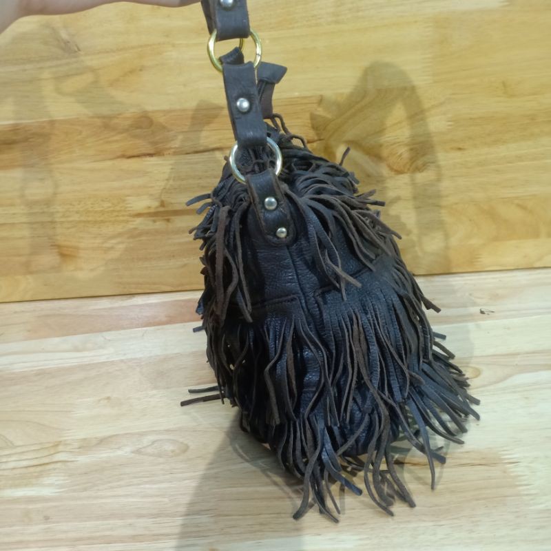 Túi đeo vai da thật secondhand  18050321