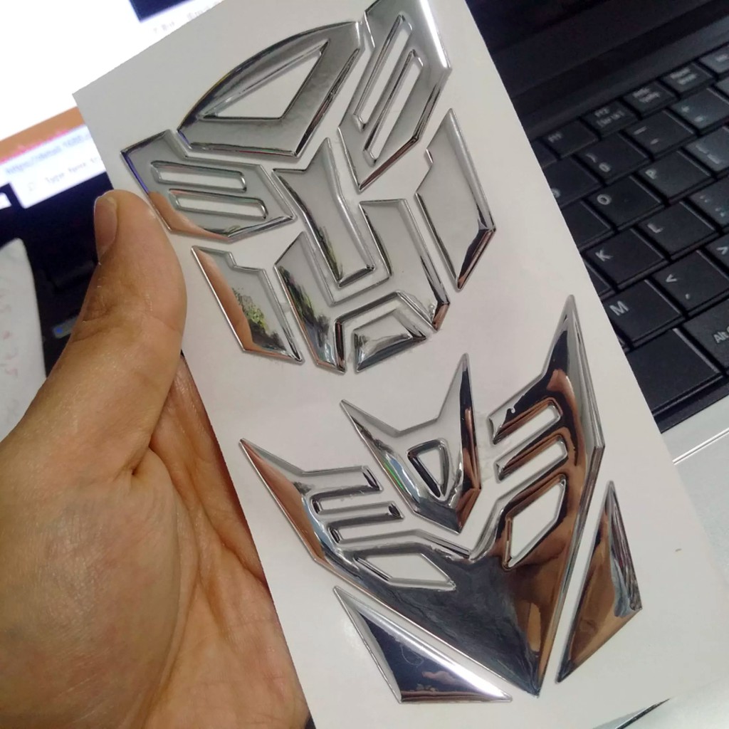 2 Tem đầu Transformer 3D Nổi Trang Trí Mặt Nạ dán Mão xe máy