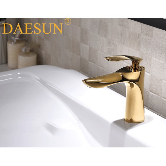 VÒI LAVABO NÓNG LẠNH DAESUN DS 3226 .