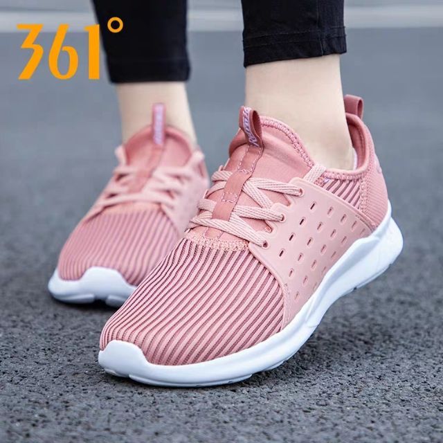 Giầy thể thao nữ