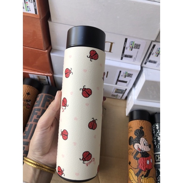 Bình giữ nhiệt thông minh,sale kho hết pin.