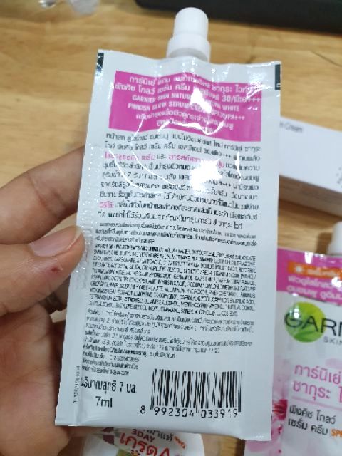 CHÍNH HÃNG, Gói kem Hồng dùng thử (chống nắng) và dưỡng trắng♥️ ((Garnier))Thái Lan