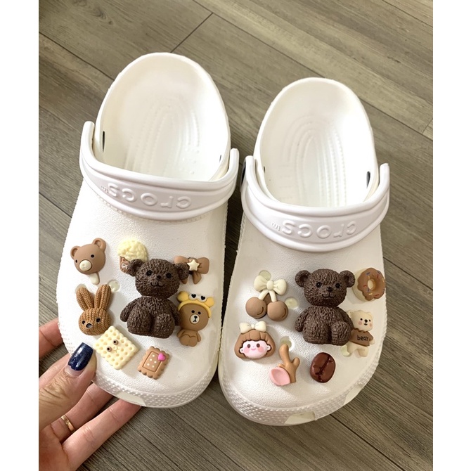 Charm cài crocs: 2charm t0+ 8charm nhỏ