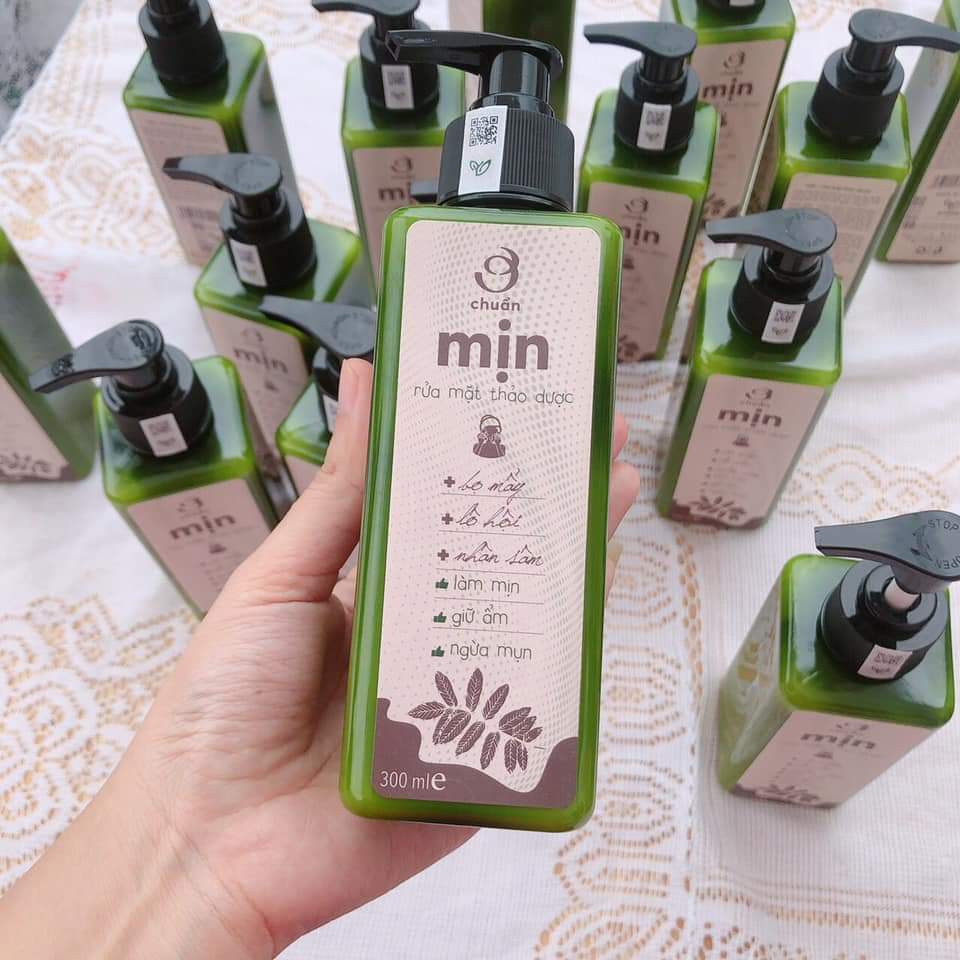 MỊN- Sữa rửa mặt thảo dược AN THÁI HƯNG [Ơ chuẩn] 300ml Làm sáng, mịn, giữ ẩm cho da, ngăn ngừa mụn