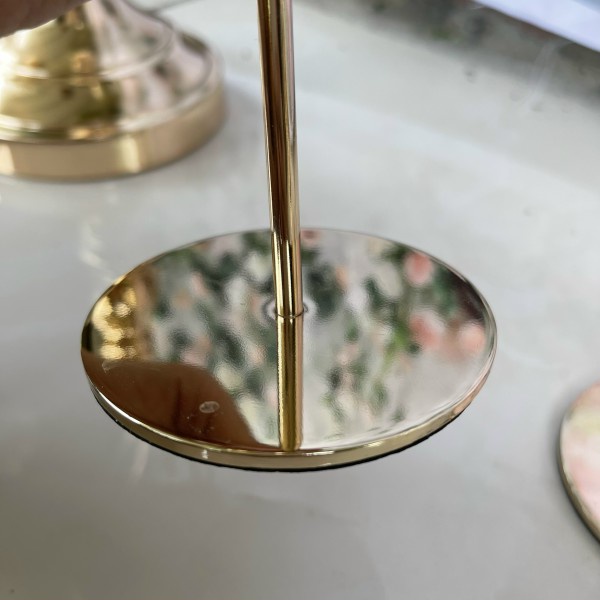 Chân nến kim loại mạ vàng để bàn tiệc ,decor nhà hàng khách sạn .