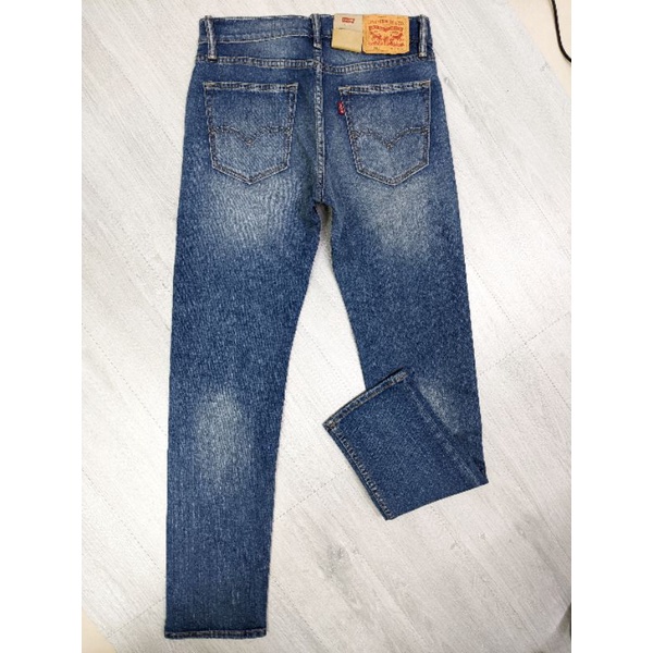 Jean levis