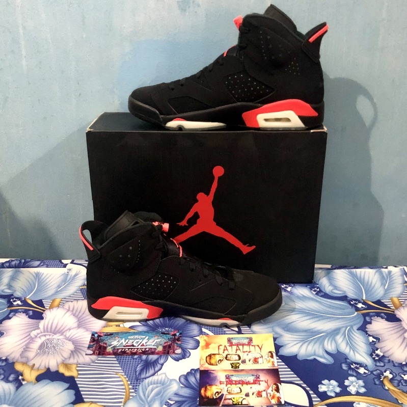 'Giày Cổ Cao' Nike Air Jordan 6 Retro Black Infrared