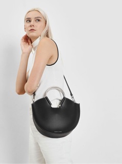 Pass túi cnk charles & keith new tag order sing