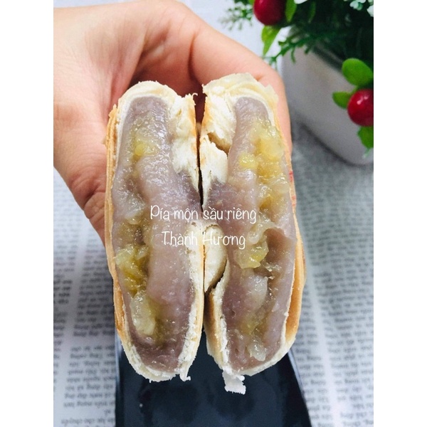 Bánh pía Thành Hương nhân môn sầu riêng trứng muối /không trứng 320gr/cây 4cái