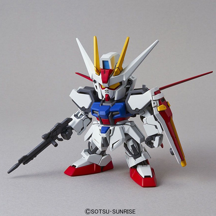 Mô hình lắp ráp gundam SD EX 002 AILE STRIKE GUNDAM