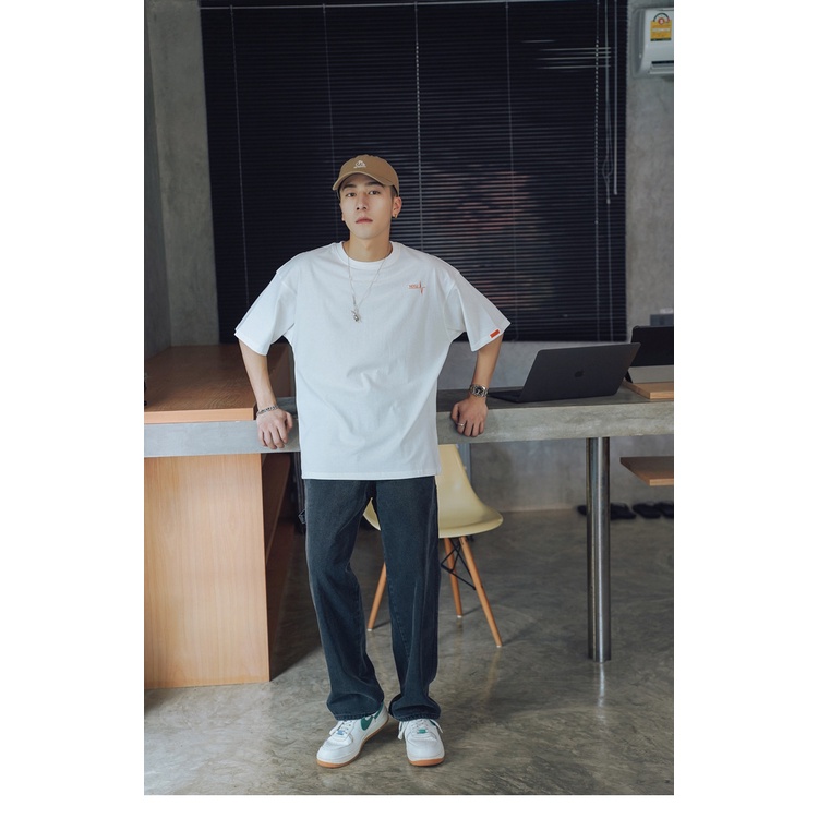 Áo Thun Nam Tay Ngắn Cổ Tròn In Chữ Sau Lưng Thời Trang Mùa Hè TTE210