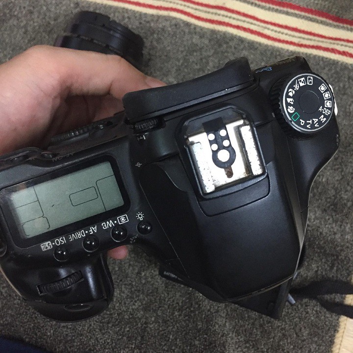 Máy ảnh Canon 40D kèm lens