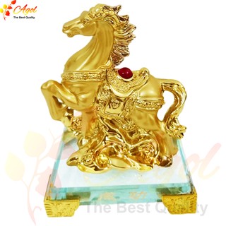 Tượng ngựa vàng - đế thủy tinh