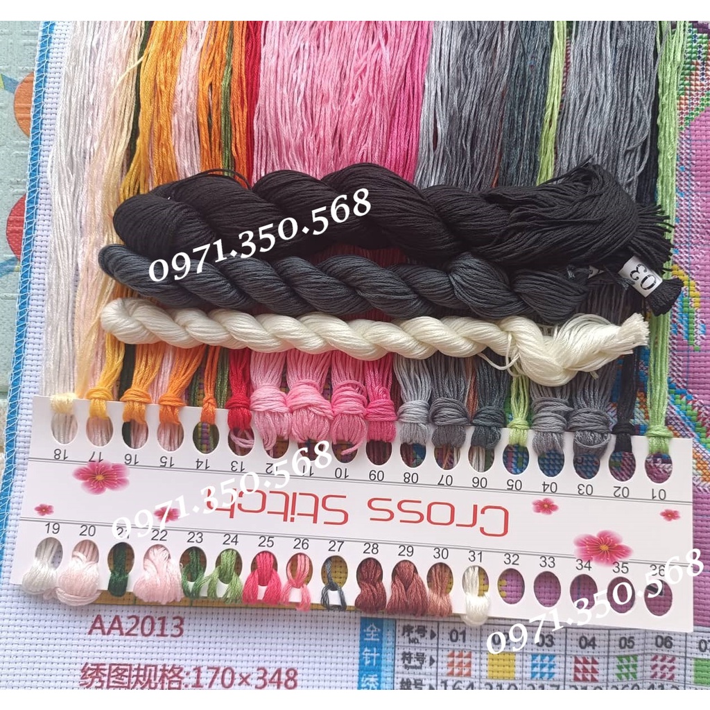 Tranh thêu chữ thập Cá chép dưới trăng AA2013 I 50x92cm