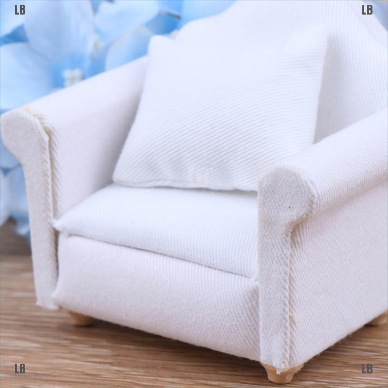 Ghế Sofa Màu Trắng Cỡ 1 / 12 Kèm Gối Tựa Lưng Trang Trí Nhà Búp Bê
