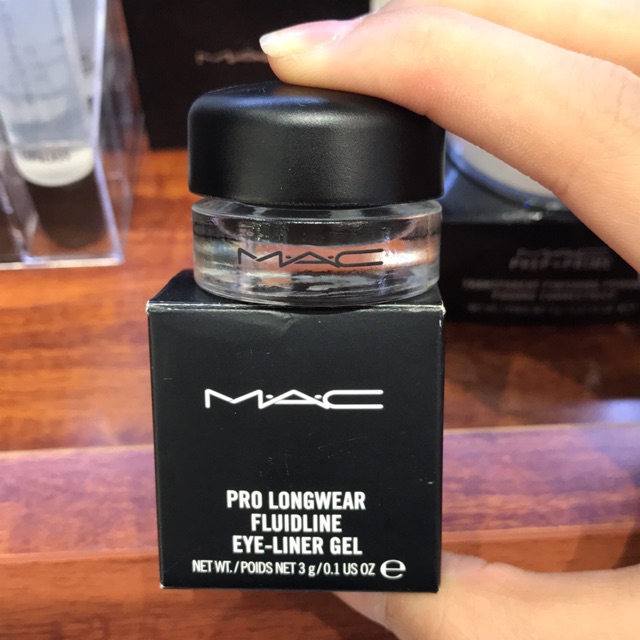 GEL KẺ MẮT MAC PRO LONGWEAR FLUIDLINE EYE LINER GEL