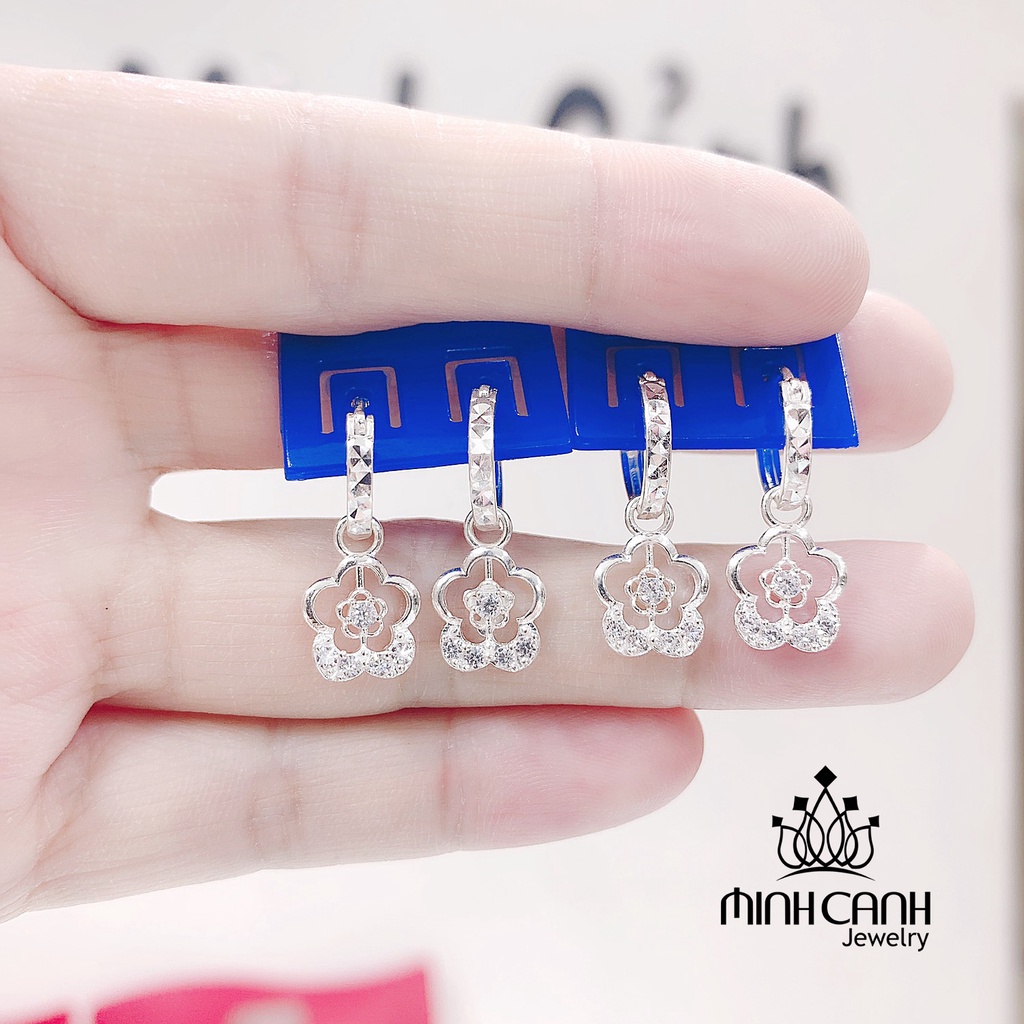 Bông Tai Hoa Đá Giữa Cho Bé Minh Canh Jewelry