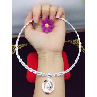 Vòng cổ bạc ta