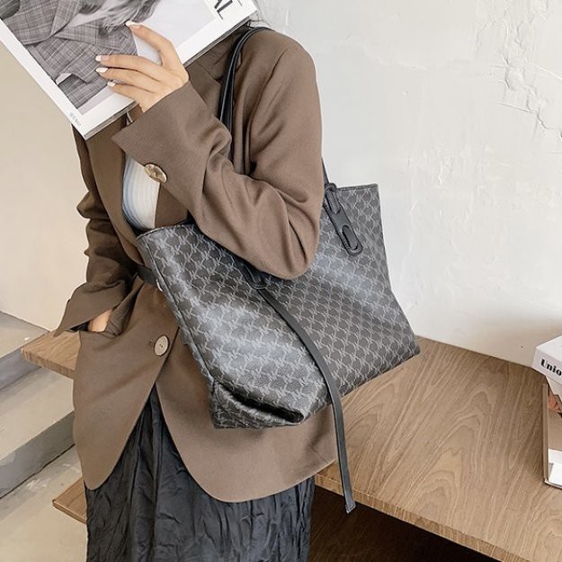 TÚI BẢN TO HOẠ TIẾT (X0522)