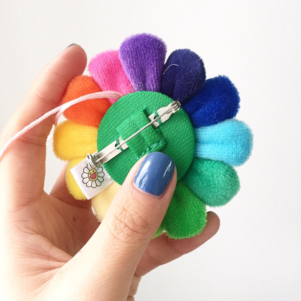 Trâm cài áo/túi hình hoa hướng dương nhiều màu 22036