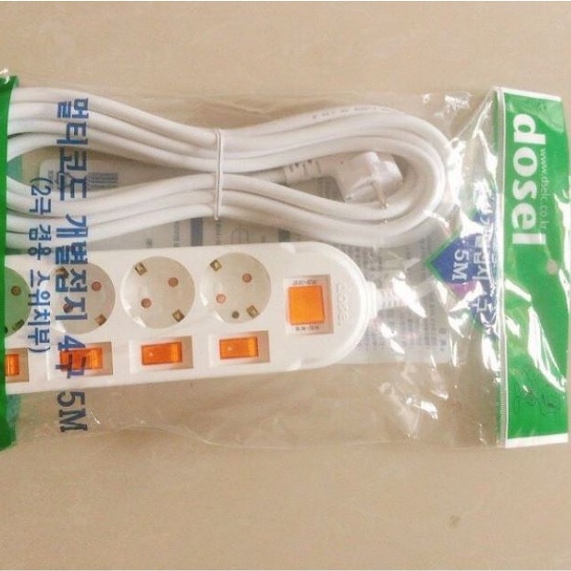 Ổ cắm điện Hàn Quốc tiếp địa  loại 4 lỗ 5 công tắc Mã hàng: DM2221 tự động ngắt điện khi quá tải