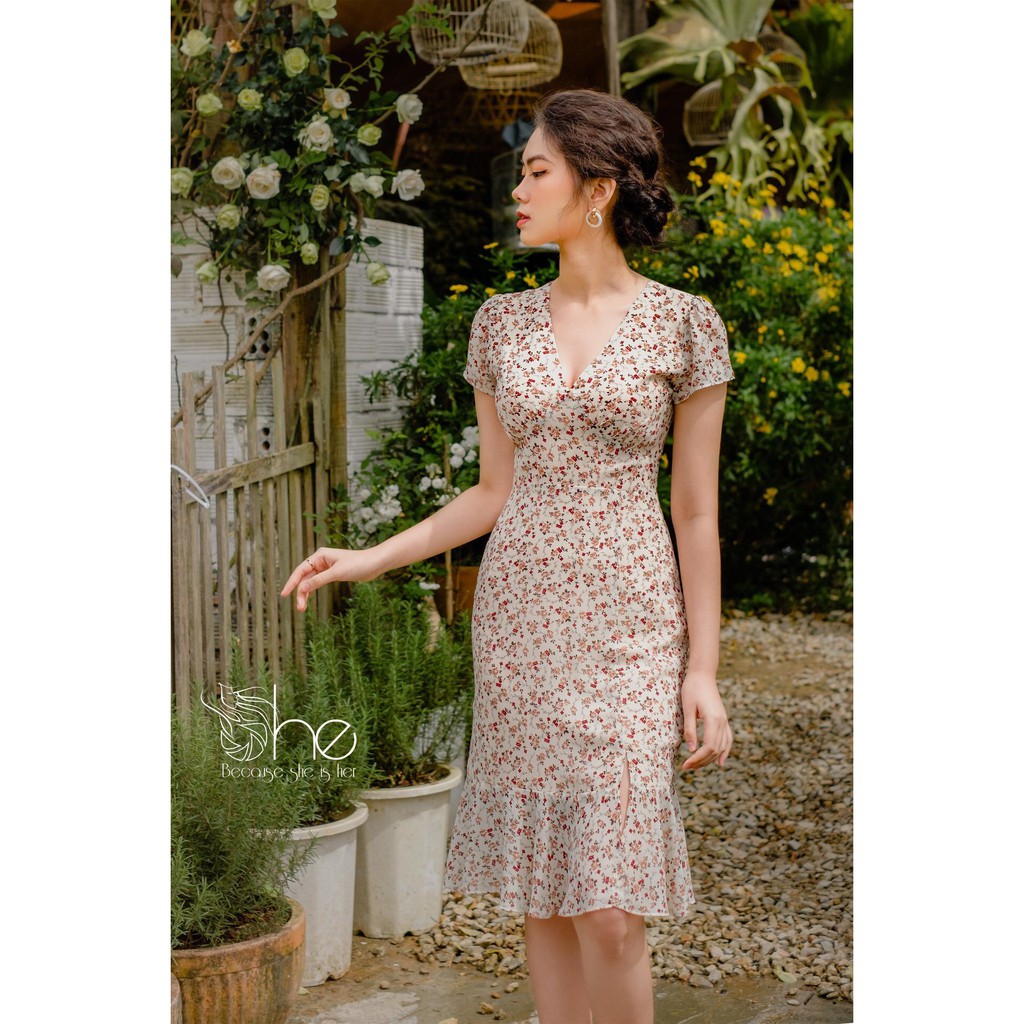 Vie Dress - Đầm body cổ V dáng đuôi cá | SDX95 |