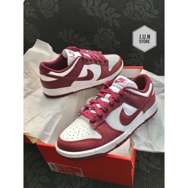 GIÀY SB DUNK ĐỎ ĐÔ DA NHĂN LAI AU
