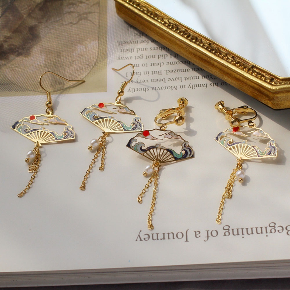 Khuyên tai dáng dài hình hoa sen đính ngọc trai giả phong cách Trung Hoa cho nữ