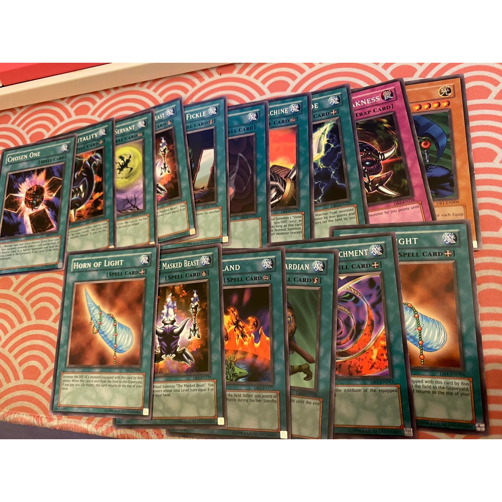 Thẻ bài Yugioh! thẻ bài ngẫu nhiên darkbeginning1