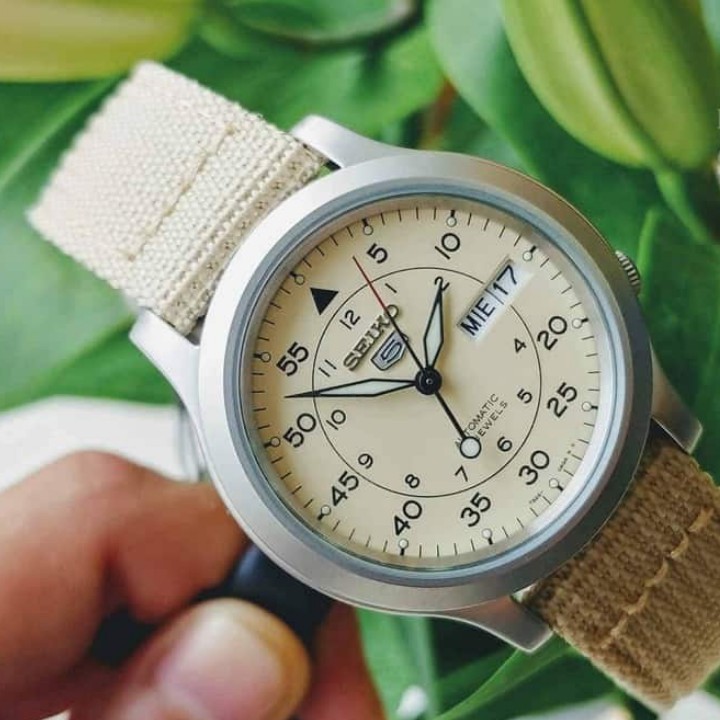 Đồng Hồ Nam Máy Cơ Seiko 5 quân đội SNK803K2S - dây nato vàng - mặt vàng , chống nước , bảo hành chính hãng