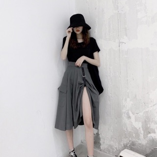 Chân váy xoè xám dáng dài xẻ tà