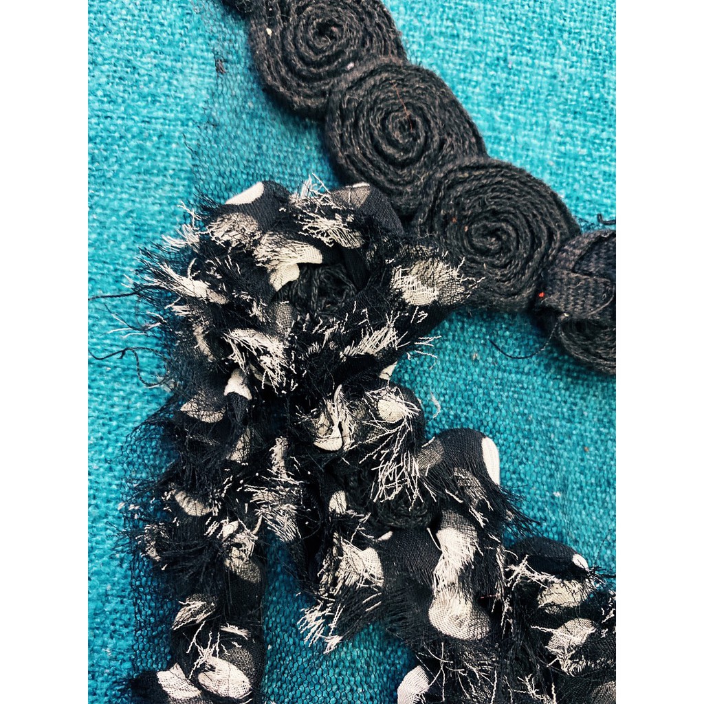 cổ áo rời kết vào áo trang trí