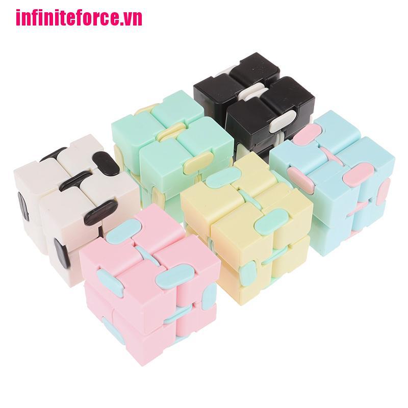 Khối Rubik Infinity Cube Giúp Giải Tỏa Căng Thẳng