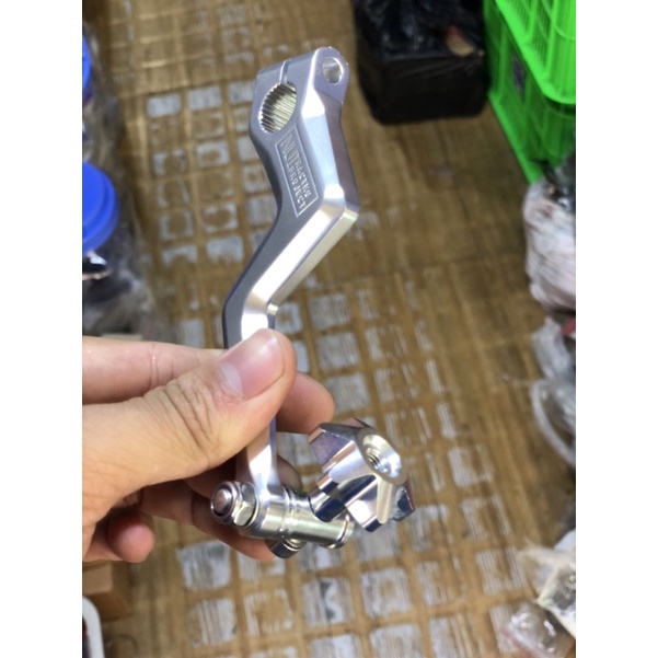 Càng thắng Nui CNC cho các dòng xe số