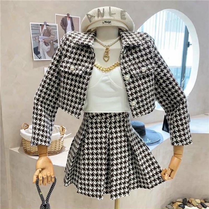 Set Dạ Kẻ Ziczac Chân Váy Xếp Li, Áo Dạ Cúc Ngọc Mix Chân Váy Dạ Quảng Châu, Set đồ xinh Hàn Quốc | BigBuy360 - bigbuy360.vn