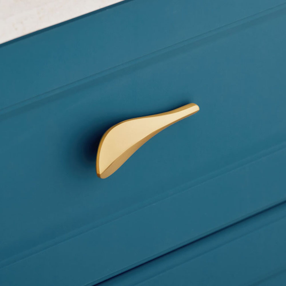 Phụ kiện gõ cửa hình chiếc lá sang trọng chất lượng cao