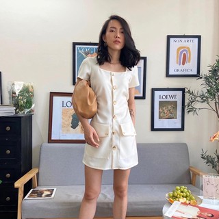 Đầm Cổ Vuông Nhún Eo EDINI - D1273