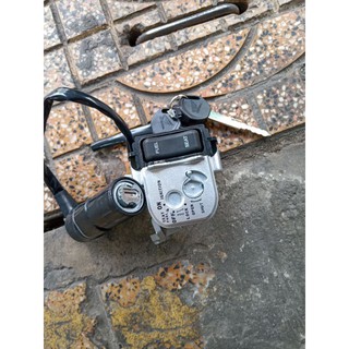 Ổ khóa xe AIR BLADE đời đầu 2 CẠNH