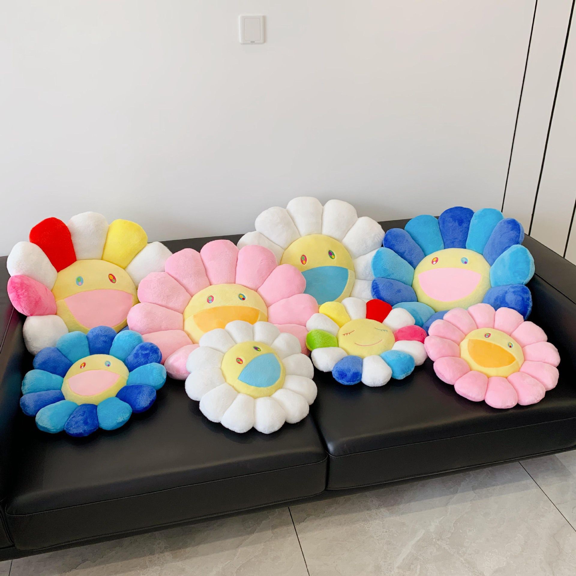 Gối Nhồi Bông Hình Hoa Cầu Vồng Dễ Thương 40cm / 16in Takashi Murakami NoBrand