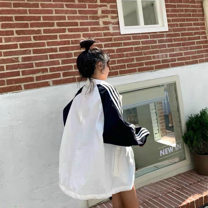 (MẪU MỚI) ÁO KHOÁC NỮ CHỐNG NẮNG CẢN GIÓ ĐI MƯA THỜI TRANG PHỐI SỌC TAY TINH TẾ THỜI TRANG HHP