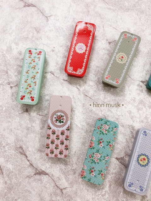 Hộp sắt đựng kim khâu  B1