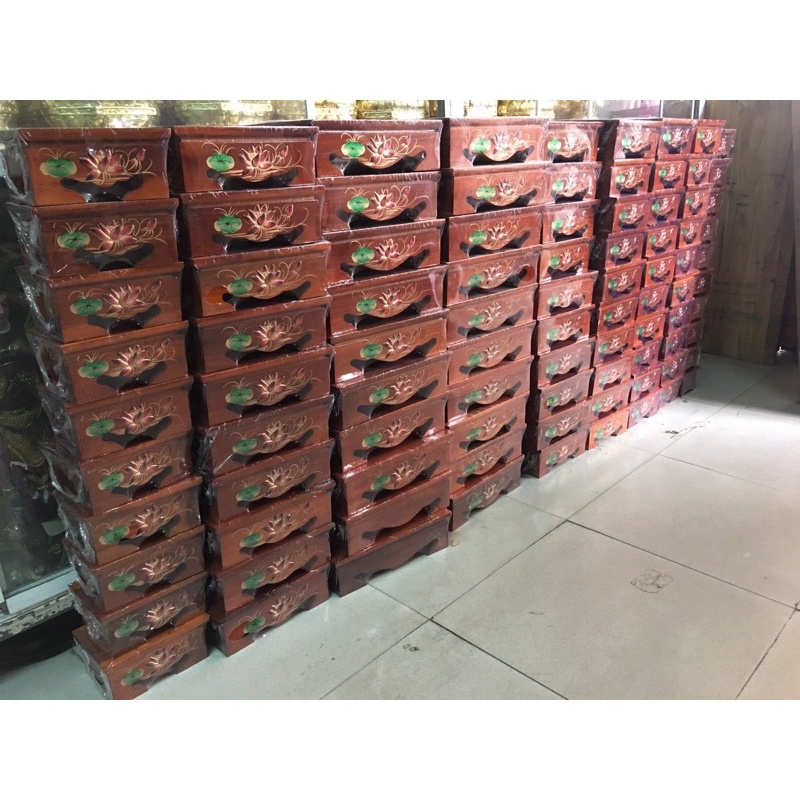 Đế Gỗ Hoa Sen Nổi Kê Tượng Phật