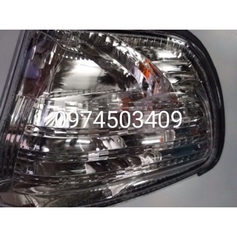 Đèn xi nhan ô tô Toyota Zace đời 2003-2005