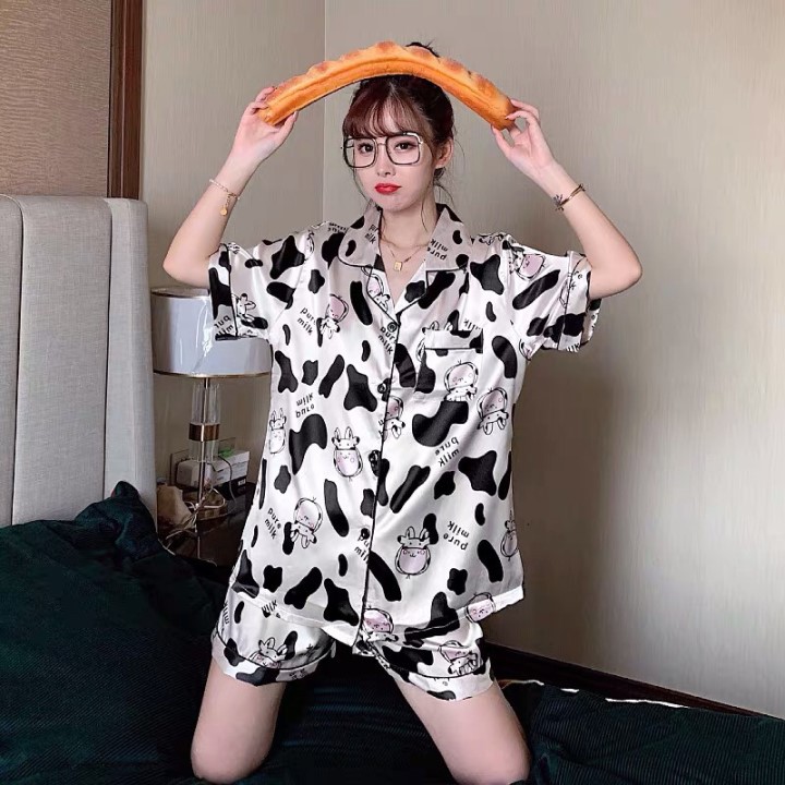 Đồ ngủ nữ, bộ đồ mặc nhà Pijama lụa họa tiết Bò Sữa chất vải trơn nhẹ phù hợp với mùa hè - Shop Bra102.vn B053 | BigBuy360 - bigbuy360.vn