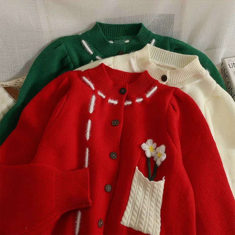 Áo len dài tay , khuy cài. Hàng QC