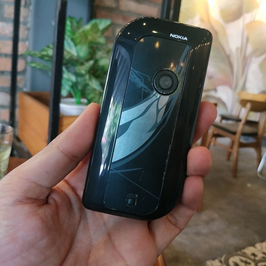 Điện Thoại Nokia 7610 – Chiếc Lá Lớn tại Nokia Chính Hãng - Tặng Thẻ Nhớ  Loa To,Nghe Gọi Rõ Ràng - Bảo Hành 12 Tháng