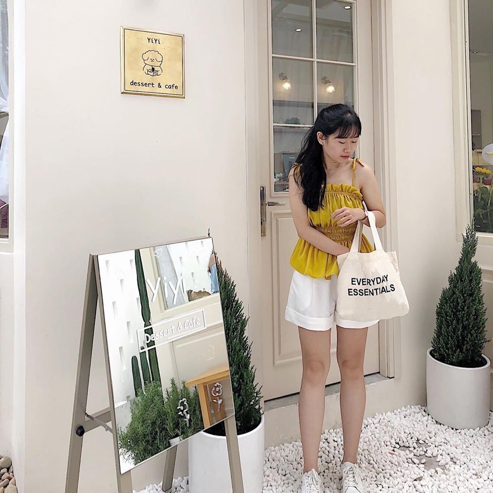 TUBYCATU | Quần short trắng xắn lai